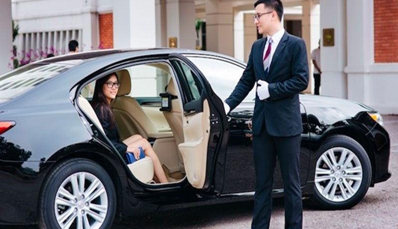 Taxi Lộc Quảng phục vụ khách